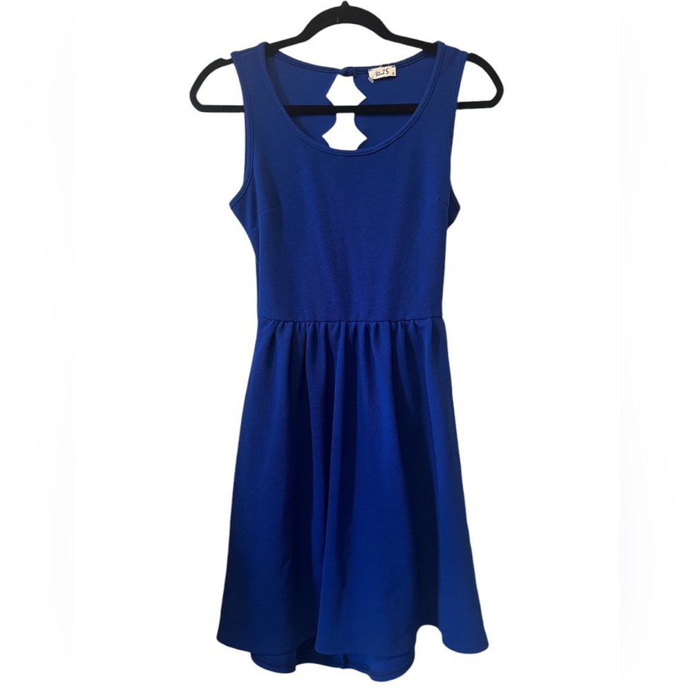 Scalloped back blue dress